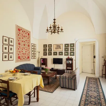 Apartment Dimora Storica Bernardini *