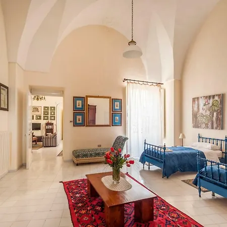 Dimora Storica Bernardini Apartment