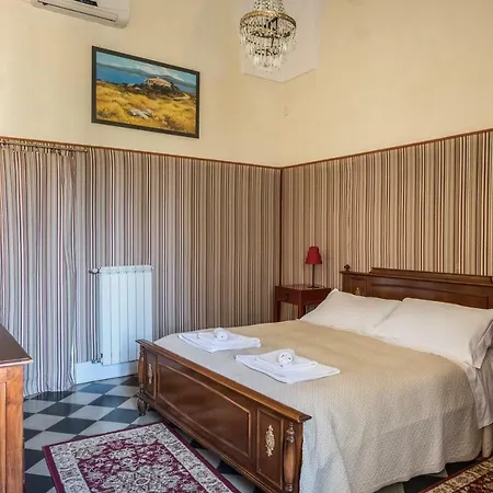 Apartment Dimora Storica Bernardini *