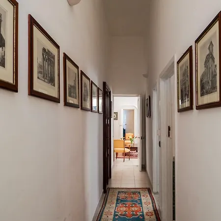 Dimora Storica Bernardini Apartment *